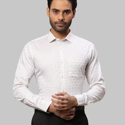Park Avenue Men Slim Fit Checked Formal Cotton Shirt-image-40