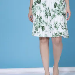 Oomph! Floral Printed Pleated Above Knee Length Flared Slip-On Skirt-image-20