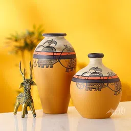 AAKRITI ART CREATIONS Yellow & Brown 2 Pieces Earthen Madhubani Painted Vases-image-19