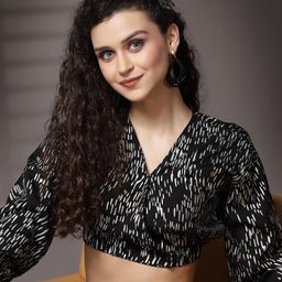 KASSUALLY Black Print Crepe Blouson Crop Top-picture-45