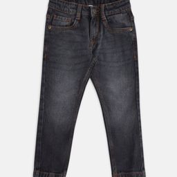 Pantaloons Junior Boys Black Tapered Fit Light Fade Jeans-picture-36