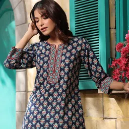 Rain & Rainbow Ethnic Motifs Printed Pure Cotton Kurti-image-76