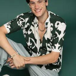 Sangria Modern Mandarin Collar Printed Pure Cotton Shirt-image-14