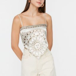 Trendyol Women Mid-Rise Denim Shorts-picture-16