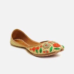 Ta Chic Women Gold-Toned Ethnic Mojaris Flats-image-25