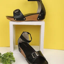 ICONICS Women Black Synthetic Flatform Heels-picture-2