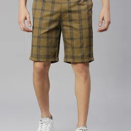 Thomas Scott Men Checked Mid-Rise Slim Fit Shorts-image-29