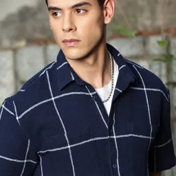 The Roadster Lifestyle Co. Spread Collar Short Sleeves Checked Oversized-Fit Casual Shirt-image-33