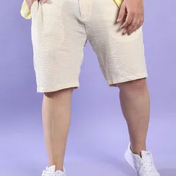 Instafab  Plus Plus Size Self Design Regular Fit Mid-Rise Cotton Regular Shorts-3