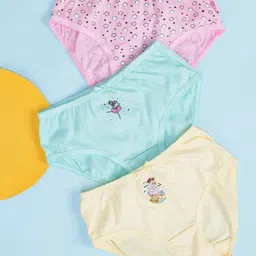 Pantaloons Junior Girls Pack Of 3 Printed Cotton Basic Briefs-picture-44