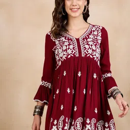 Anouk Floral Embroidered V-Neck Empire Kurti-image-36