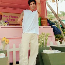 FREAKINS Men Cream-Coloured Straight Fit High-Rise Clean Look Pure Cotton Cargo Jeans-image-90