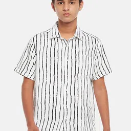 Coolsters by Pantaloons Boys White Striped Cotton Casual Shirt-picture-1