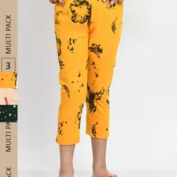 BAESD Girls Pack Of 3 Conversational Printed High Rise Pure Cotton Capris-picture-44