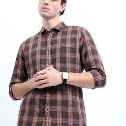HIGHLANDER Men Checked Casual Slim Fit Shirt-image-12