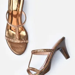 VALIOSAA Copper-Toned Textured Ethnic Block Sandals-21