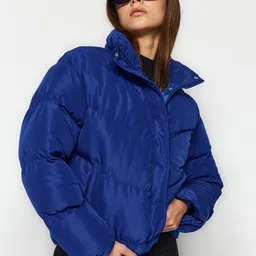 Trendyol Stand Collar Padded Jacket-image-1