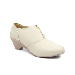 VALIOSAA Women Cream-Coloured Solid Heeled Boots-image-35