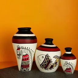 ARTYSTA BEAUTIFYING LIVES Cream-Coloured & Black 3 Pcs Madhubani Hand-Painted Flower Vases-2