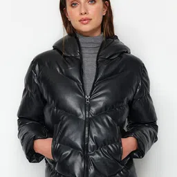 Trendyol Hooded Neck Long Sleeves Zip Detail Puffer Jacket-image-23