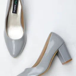 Walkfree Pointed Toe Block Pumps-40