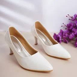 Walkfree White Block Pumps with Bows-6