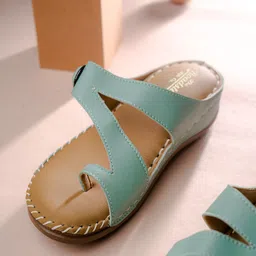 The Roadster Lifestyle Co. Sea Green And Beige Textured One Toe Flats-21