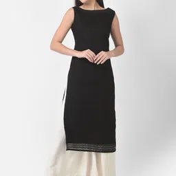 Eavan Women Floral Embroidered Kurta-image-69
