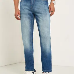 SF JEANS by Pantaloons Men Slim Fit Low Distress Heavy Fade Jeans-image-69