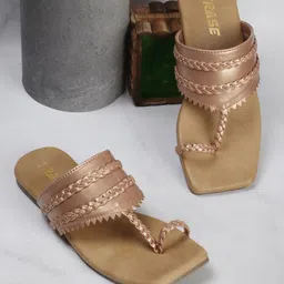 TRASE Textured One Toe Flats-12