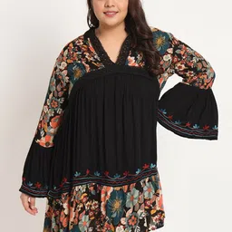 VELDRESS Plus Size Floral Printed Bell Sleeves Lace Detail A-Line Dress-7
