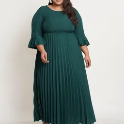 U&F Women Plus size Green Crepe Accordion Pleated Maxi Dress-0