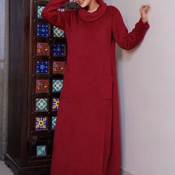 FEATHERS CLOSET High Neck Woollen Maxi Dress-46