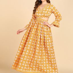 ZNX ClothingFloral Printed Bell Sleeves V-Neck Maxi Dress-image-100