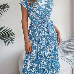 StyleCast x Revolte Floral Print Fit & Flare Midi Dress-picture-14