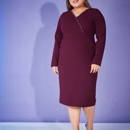 SASSAFRAS Curve Plus Size Burgundy V-Neck Embellished Sheath Dress-45