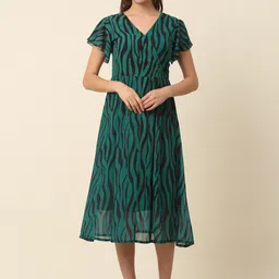 plusS Green Abstract Printed Flutter Sleeves A-Line Midi Dress-picture-15