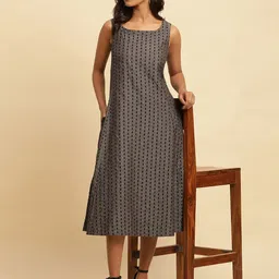 W Grey Printed No Sleeves A-Line Midi Dress-image-88