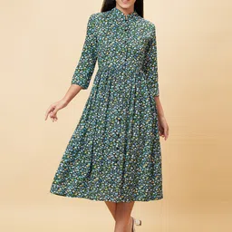Globus Floral Printed Mandarin Collar Gathered A-Line Midi Dress-image-26