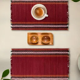 Peepul Tree Set Of 2 Red Grass Table Placemats-15