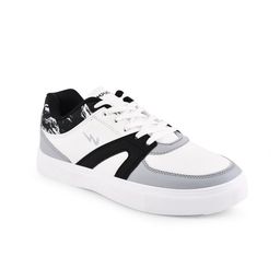 Campus Men Textured Padded Insole Basics Sneakers image 3
