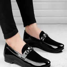 Anouk Men Buckle Detailed Formal Loafers-image-83