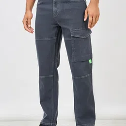 Styli Men Washed Cargo Relax Fit Jeans-18