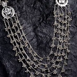 KARATCART Silver-Plated Oxidised Studded Necklace-22