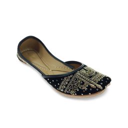 Fulkari Women Embellished Pure Leather Ethnic Mojaris-image-87