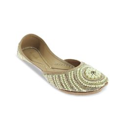 Fulkari Women Embellished Ethnic Mojaris Flats-image-35