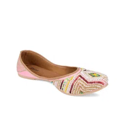DESI COLOUR Women Embellished Ethnic Mojaris-image-72