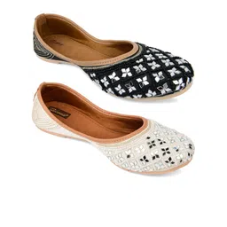 DESI COLOUR Women Pack Of 2 Embellished Ethnic Mojaris-57