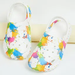 Fame Forever by Lifestyle Girls Printed Rubber Clogs-picture-27