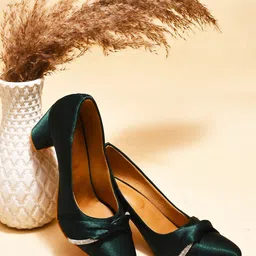 Try Me Embellished Block Heel Pumps-16